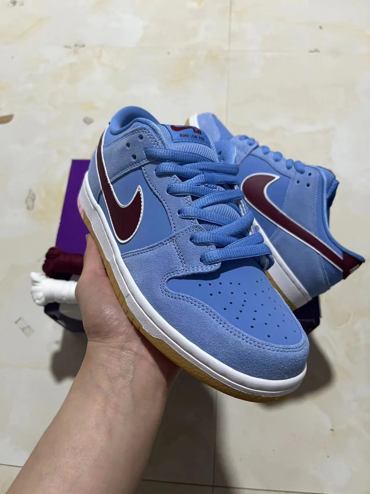 Nike SB Dunk Low bleu clair marron gomme chaussures de skateboard 2