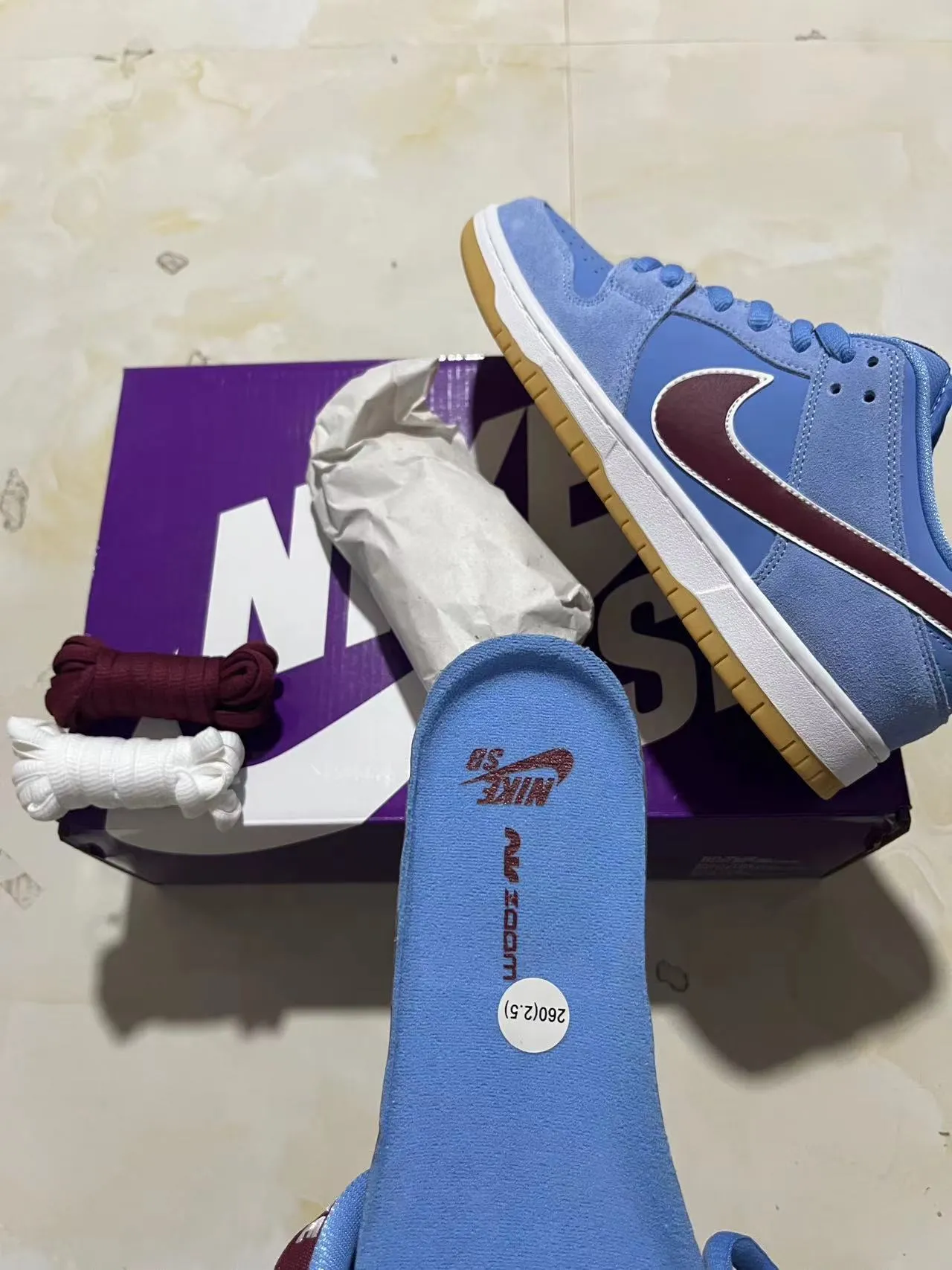 Nike SB Dunk Low bleu clair marron gomme chaussures de skateboard 9