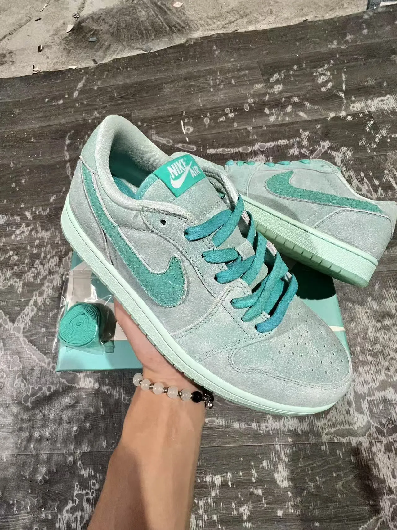 Nike SB Dunk Low Mint Teal Suede Skateboard Shoes 6