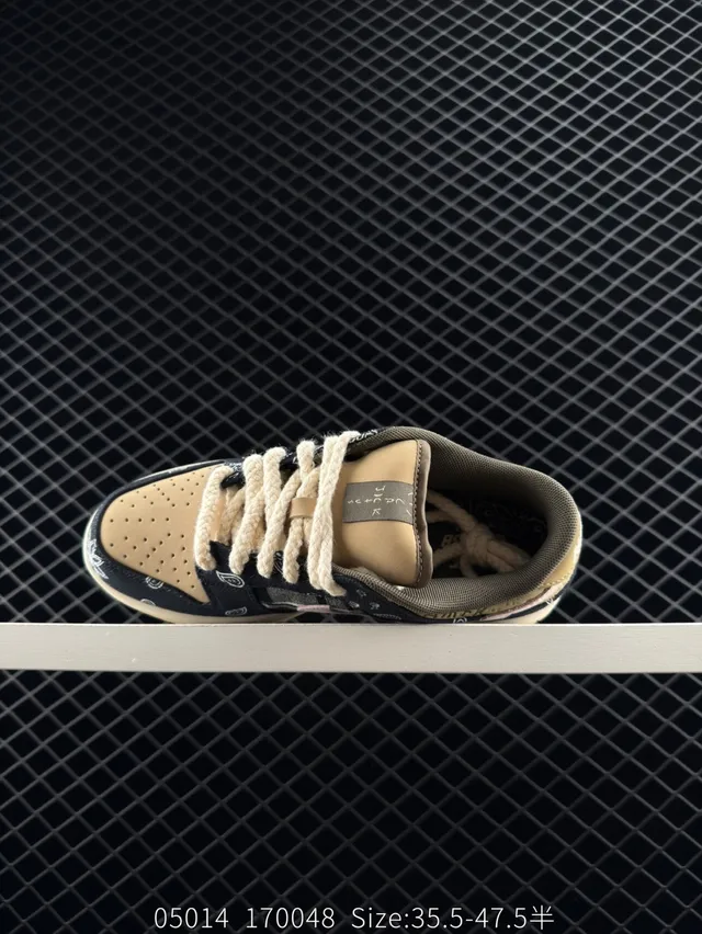 Nike SB Dunk Low Chaussures de skateboard bleu marine beige bandana à carreaux 4