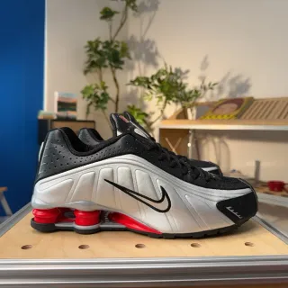 Nike Shox NZ Black Silver Red Lifestyle Sneakers