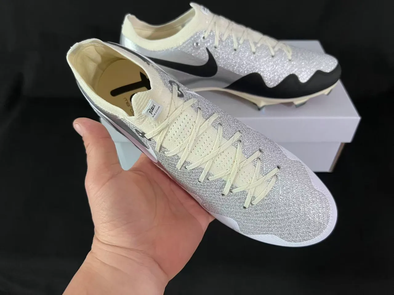 Nike Silver White Glitter Upper Swoosh Overlay Firm-Ground Soccer Shoes 5