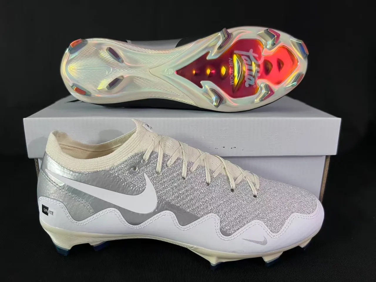 Nike Silver White Glitter Upper Swoosh Overlay Firm-Ground Soccer Shoes 6