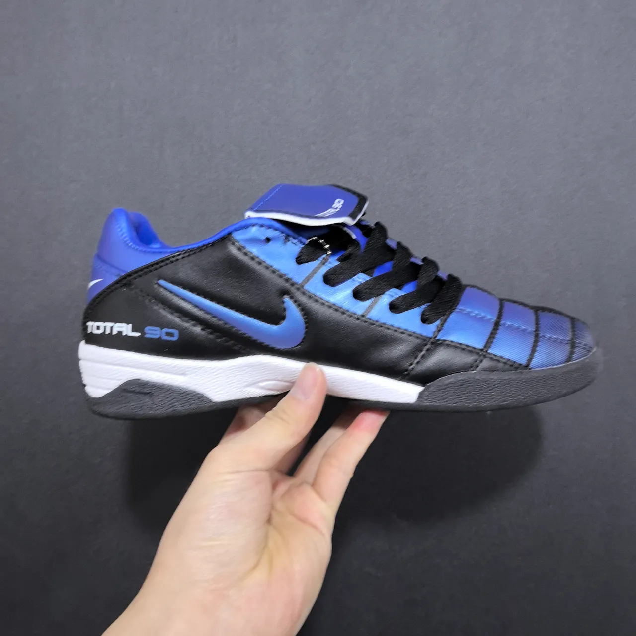 Nike Total 90 III Metallic Magenta Sapatos de futebol indoor 24