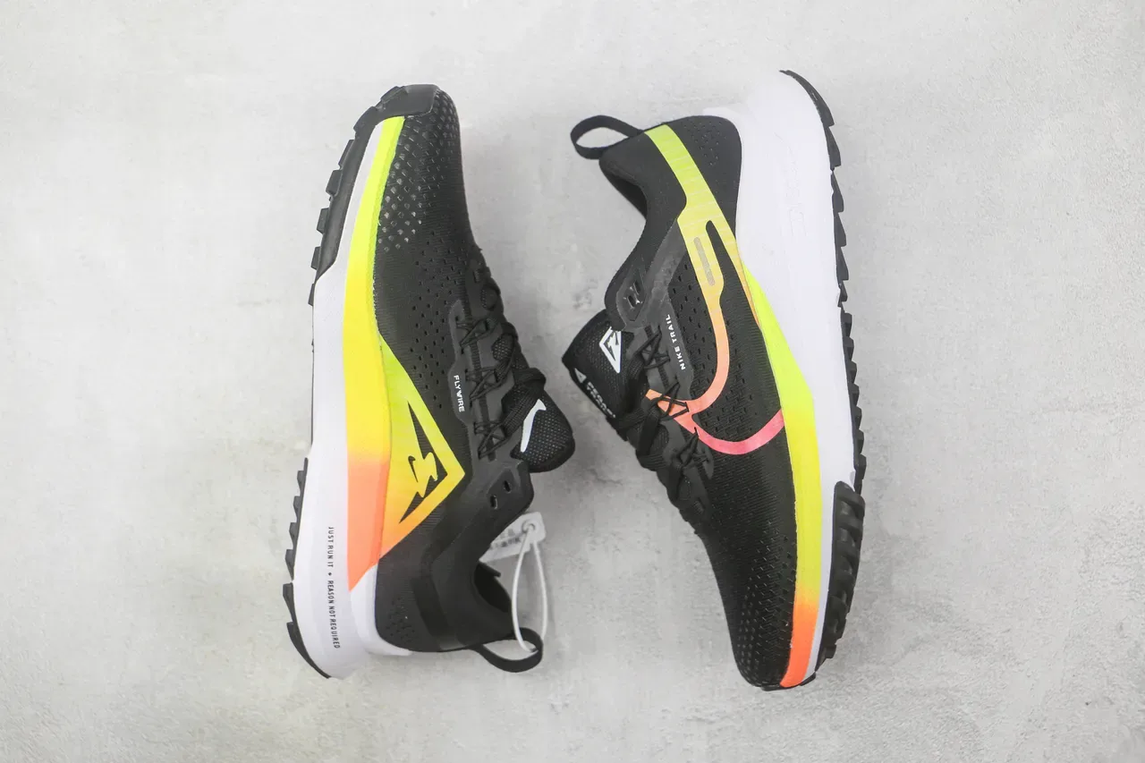 Nike Trail Black Multicolor Breathable Engineered Mesh Upper Gradient Neon Accent Stripe Running Shoes 2