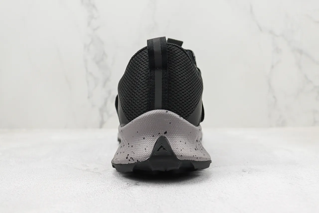 Nike tênis de trail running preto cinza GORE-TEX tênis de running 9