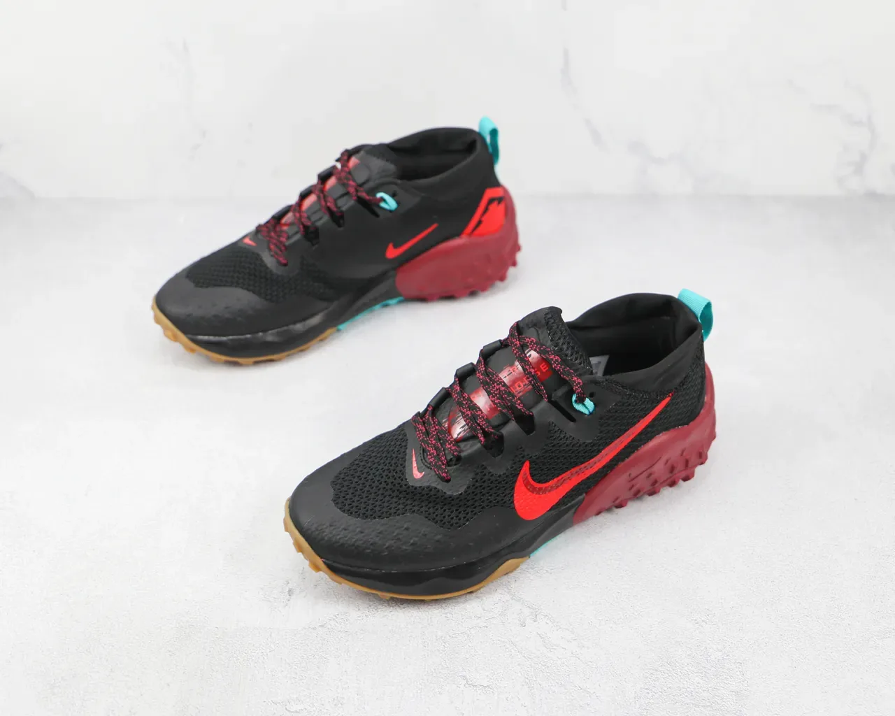 Nike Chaussures Trail Running Black Red Teal Gum 4