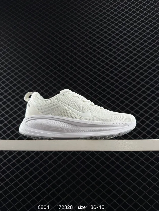 Nike VOMERO 18 White Knit Upper Wave-Patterned Midsole Running Shoes 5