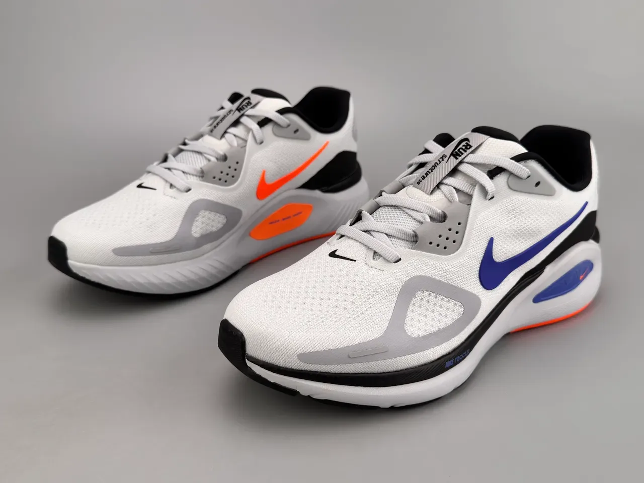 Nike White Blue Engineered Mesh Upper Sculpted ReactX Midsole Lifestyle Sneakers 6