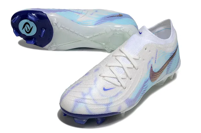 Nike White Blue Low-Cut Knit Upper Iridescent Swoosh Firm-Ground Soccer Shoes 4