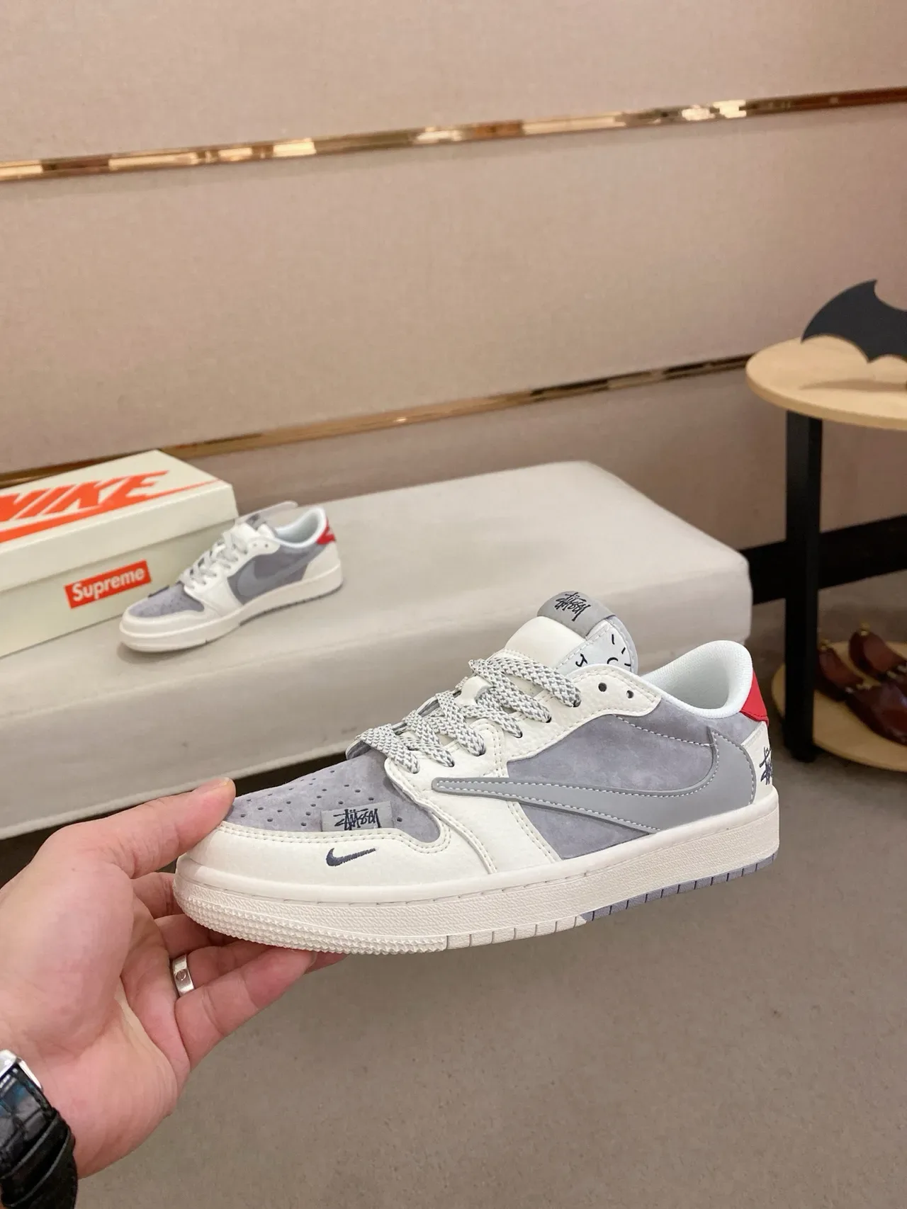 Nike White Gray Low-Top Layered Leather And Suede Lifestyle Sneakers 3