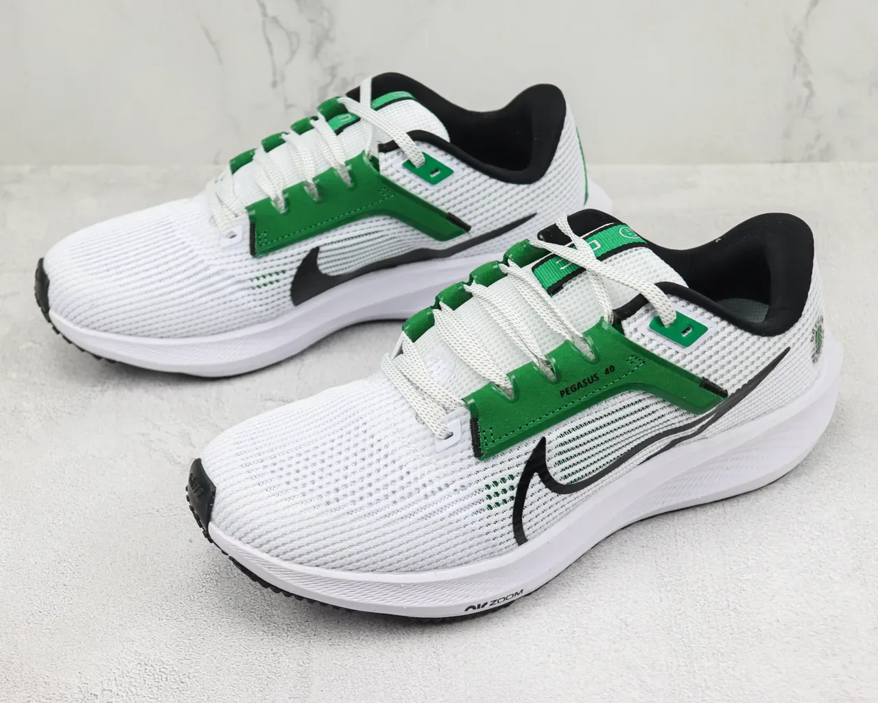 Zapatillas de Running Nike blanco y verde con malla engineered y recubrimientos sintéticos 4