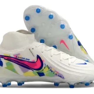 Nike أبيض متعدد الألوان عالي القطع ملائم للجوارب أعلى نسيجي أرضية ثابتة أحذية كرة القدم