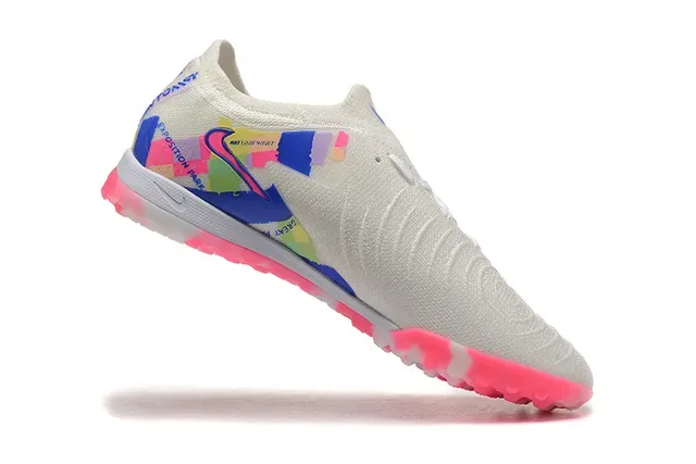 Nike White Multicolor Low-Cut Synthetic Upper Vibrant Graphic Overlay Sneakers 4