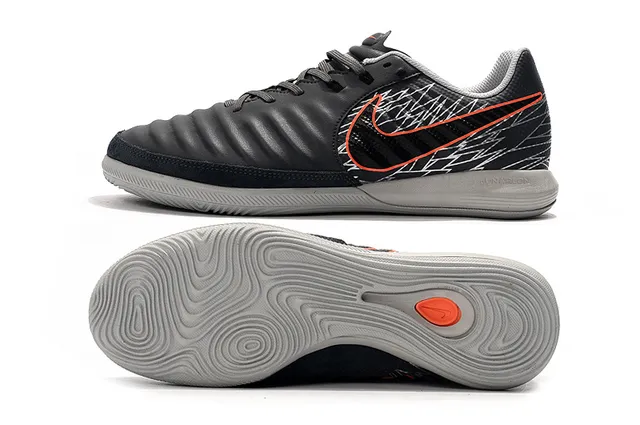Nike Chaussure Blanc Orange Low-Top Cuir Synthétique Supérieur Chaussures Football Indoor 10