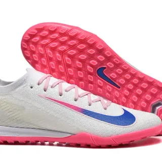 Nike White Pink Knit Upper Low-Cut Silhouette Turf Soccer Shoes