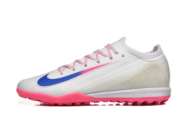 Nike White Pink Knit Upper Low-Cut Silhouette Turf Soccer Shoes 10