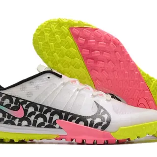 Nike Blanco Rosa Bajo Corte Cleat Suela de Goma Bicolor Césped Zapatos de Fútbol