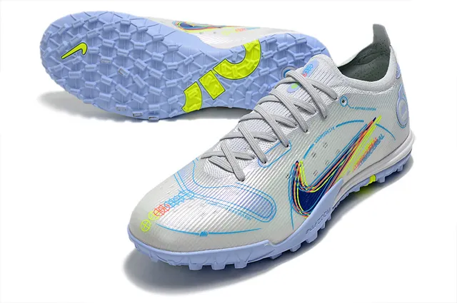 Nike Blanc Rose Bas Cleat Semelle Caoutchouc Bicolore Turf Chaussures de Football 10