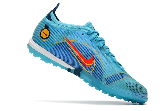 Nike Blanc Rose Bas Cleat Semelle Caoutchouc Bicolore Turf Chaussures de Football 22