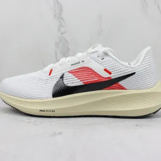 Nike Blanco y Rojo Malla Ingenieril Superior Solapaduras en Capas Zapatos de correr