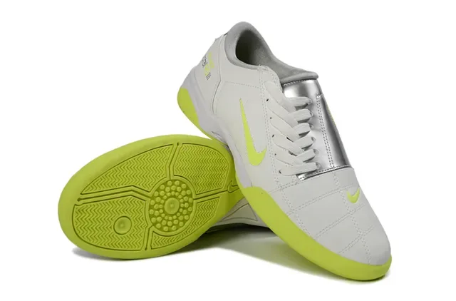 Nike White Yellow Low-Top Synthetic Leather Upper Sneakers 4