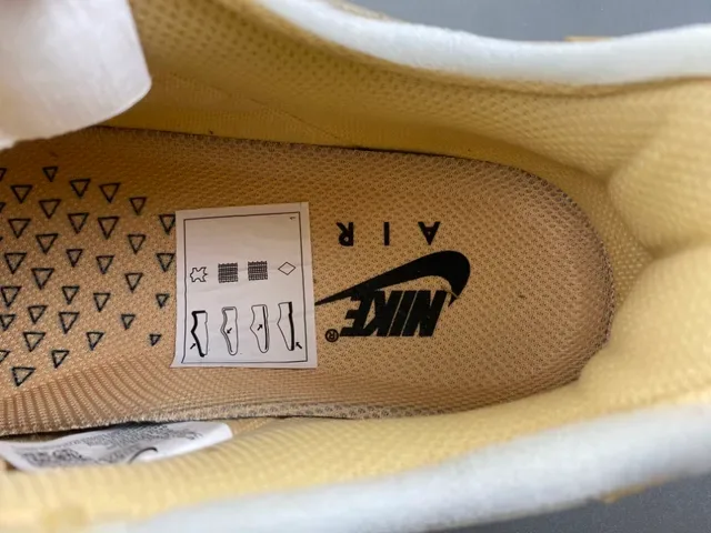 Nike x Off-White Air Force 1 Beige Metallic Silver Lifestyle Sneakers 8