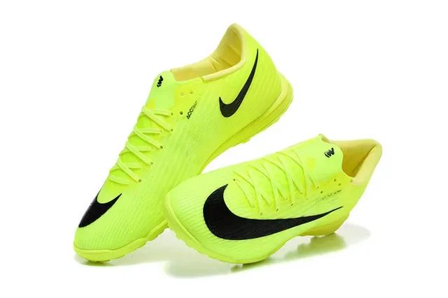 Nike Sapatos de Futebol turf amarelo preto low-cut upper sintético flyweave 3