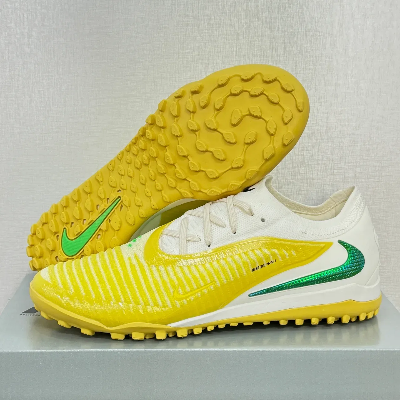 Nike Jaune Vert Gripknit Upper Ribbed Midfoot Cage Turf Chaussures de football 8