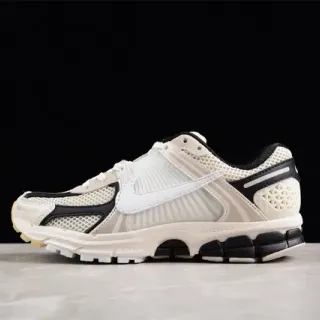 Nike Zoom 2K Off-White and Black Lifestyle Sneakers