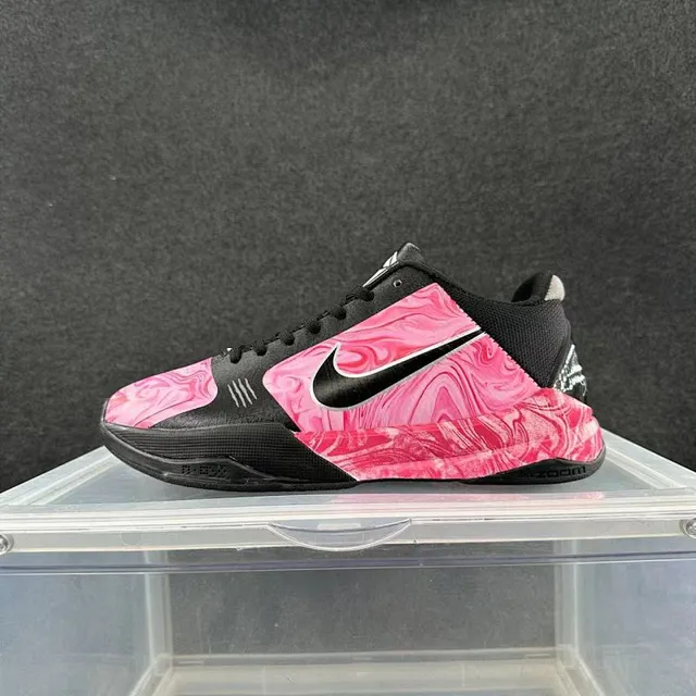 Nike Zoom Kobe IV Chaussures de Basketball Marbré Rose Noir 2