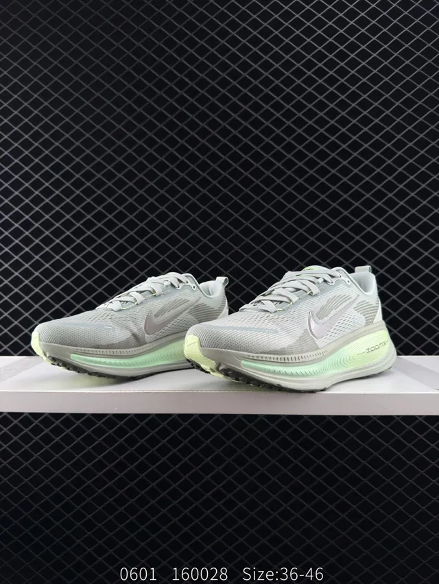 Nike ZoomX Gris Verde Parte Superior de Malla Ingenierizada Suela Media Gruesa Zapatos de Running 3