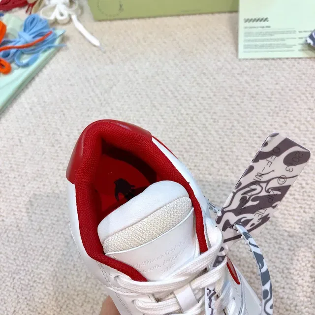 Off-White Arrow White and Red Lifestyle Sneakers 3