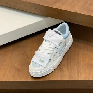 Off-White নীল ইন্ডাস্ট্রিয়াল ডিজাইন ডুয়াল স্ট্র্যাপ ডिटেল লাইফস্টাইল স্নিকার্স