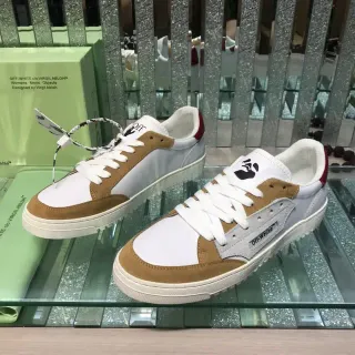 Off-White Marron Design Industriel Matériaux Mixtes Partie Supérieure Sneakers Lifestyle