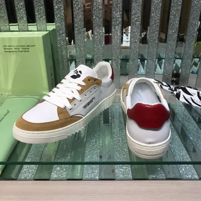 Off-White বাদামি ইন্ডাস্ট্রিয়াল ডিজাইন মিক্সড ম্যাটেরিয়াল উপর লাইফস্টাইল স্নিকার 4
