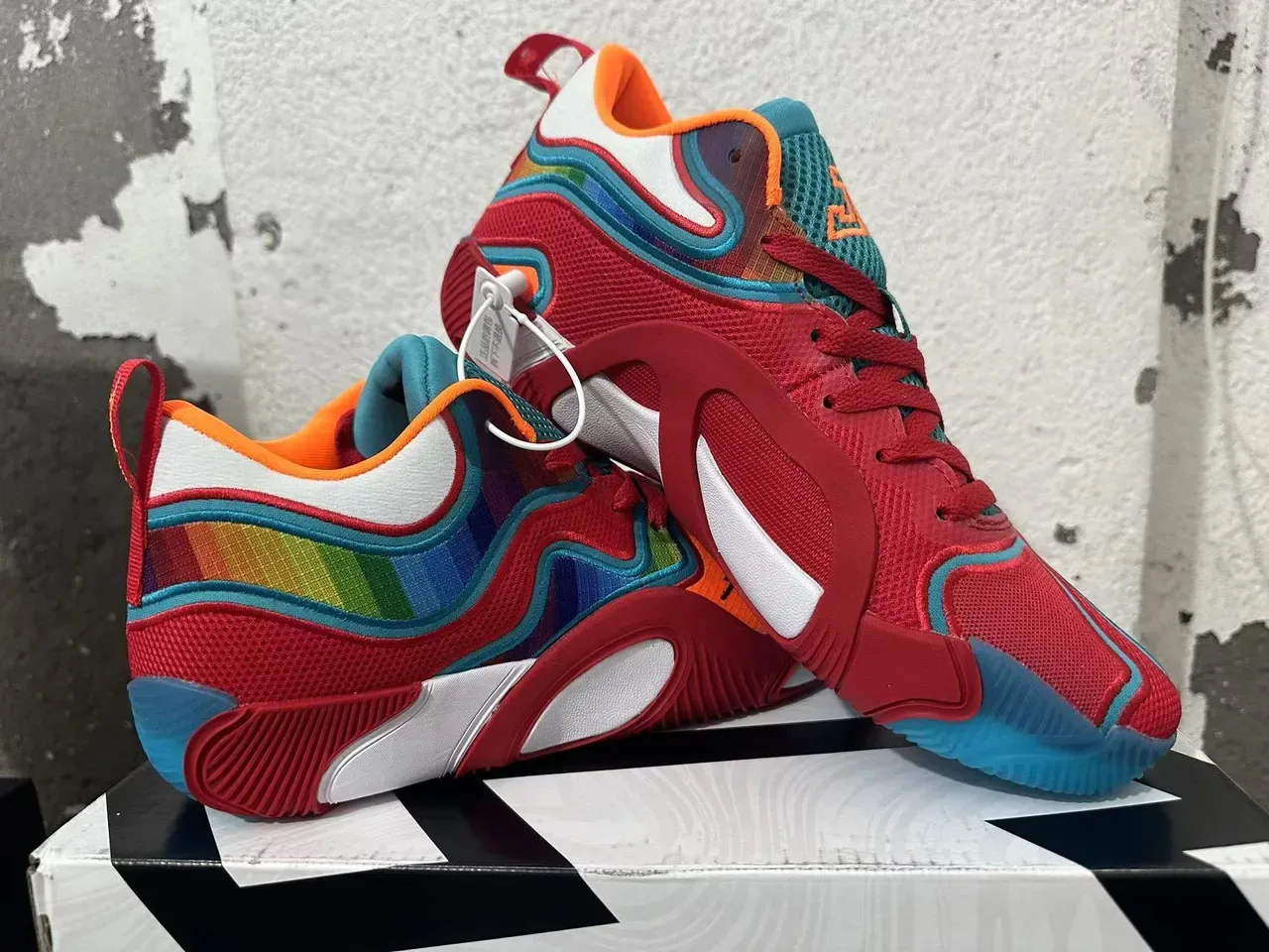 Off-White Flow Multicolor Rainbow Stripe Lifestyle Sneakers 5