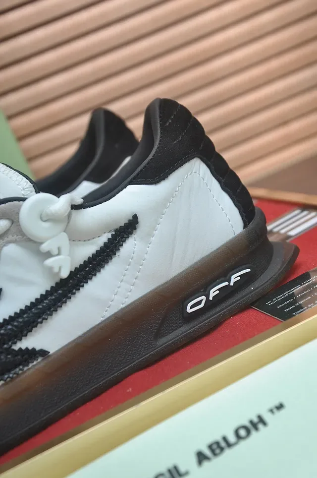 Off-White Gray Low-Top Mixed-Material Upper Lifestyle Sneakers 2
