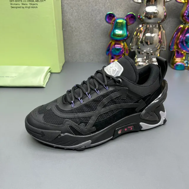 Off-White Runner Black Gray Chunky Sneakers 4