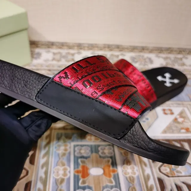 Off-White Slide Noir et Rouge Métallique Sangle Industrielle Chaussons 3