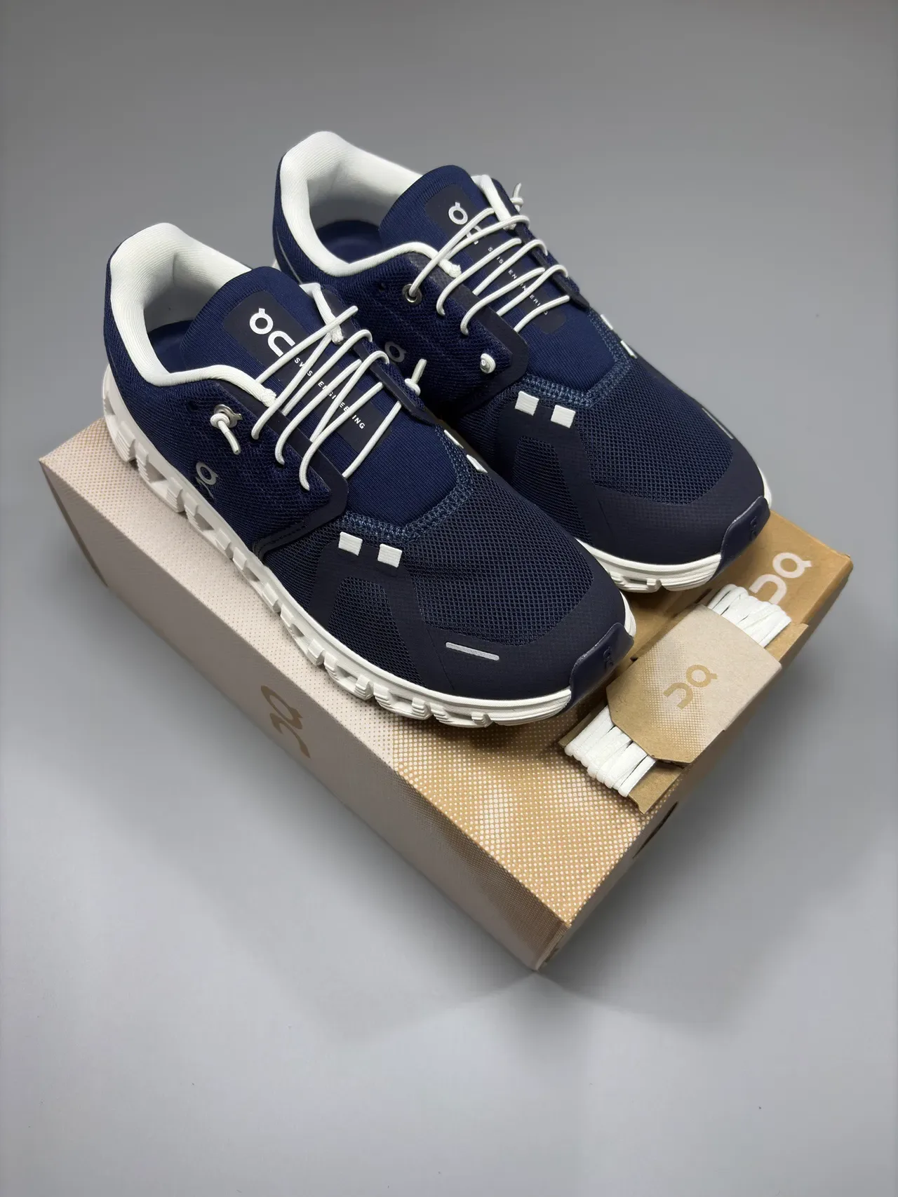 On Cloud Navy Blue Mesh Lifestyle Sneakers 9