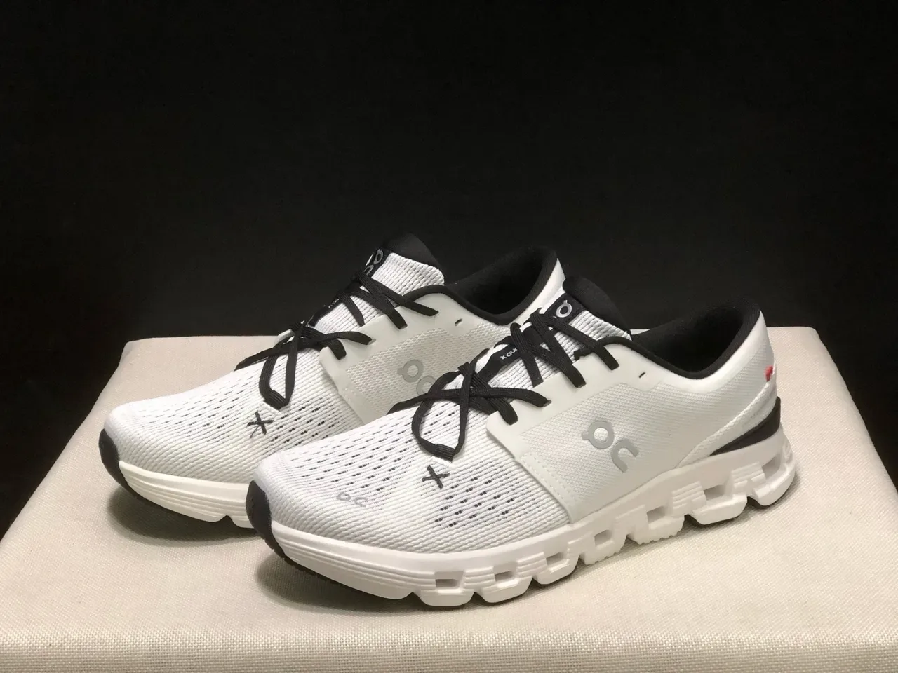 On Cloud Pink Knit Lifestyle Sneakers 3