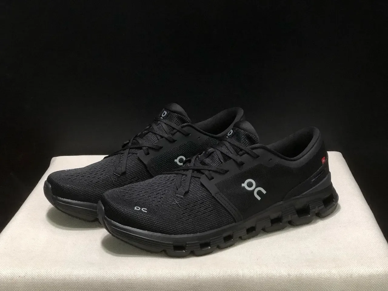 On Cloud Pink Knit Lifestyle Sneakers 4