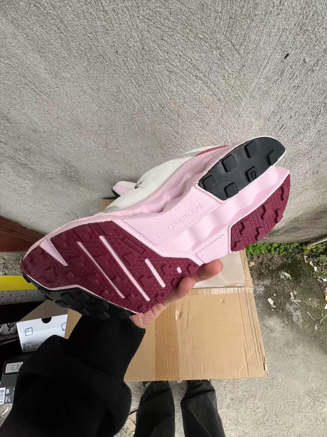 On Cloudmonster branco rosa bordo tênis de corrida 6