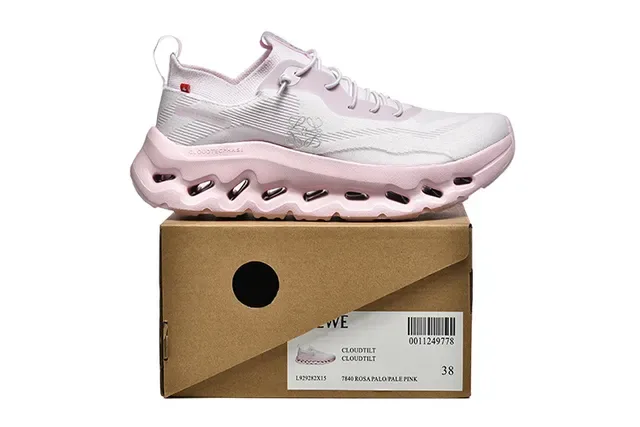 On Cloudmonster White Pink Running Shoes 5