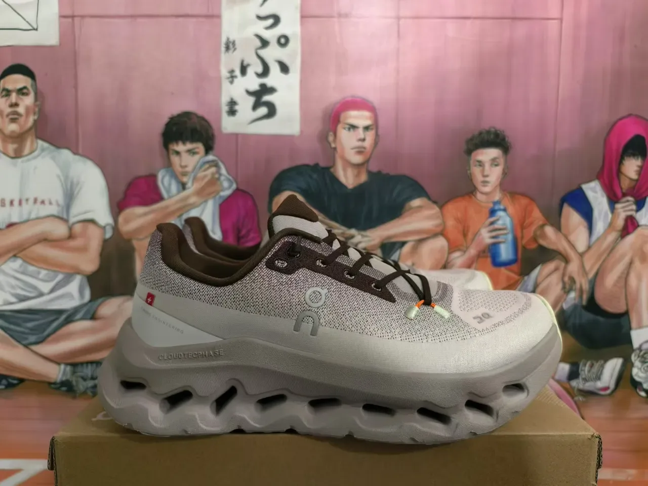On CloudTecPhase Light Gray and Brown Lifestyle Sneakers 5