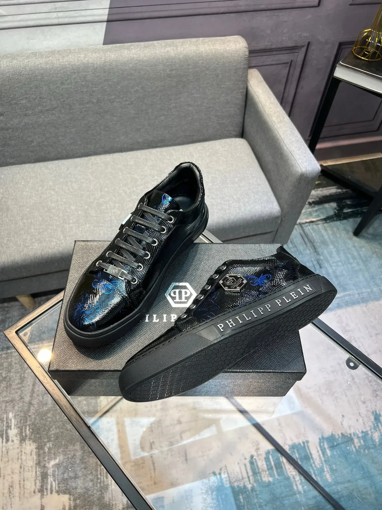 Philipp Plein Sneakers Lifestyle Imprimé Floral Noir et Bleu 4
