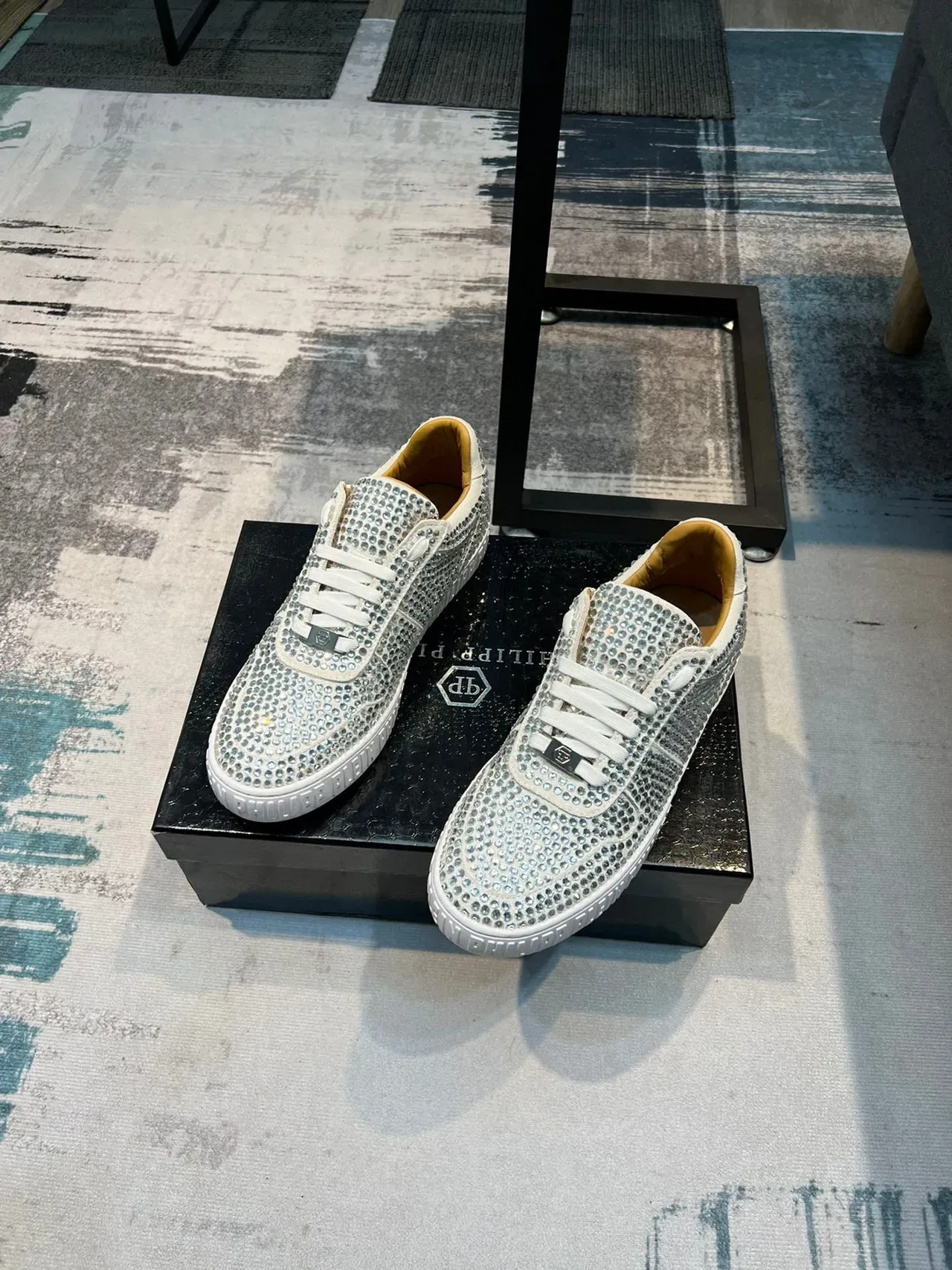 Philipp Plein Crystal-Embellished White Lifestyle Sneakers 6