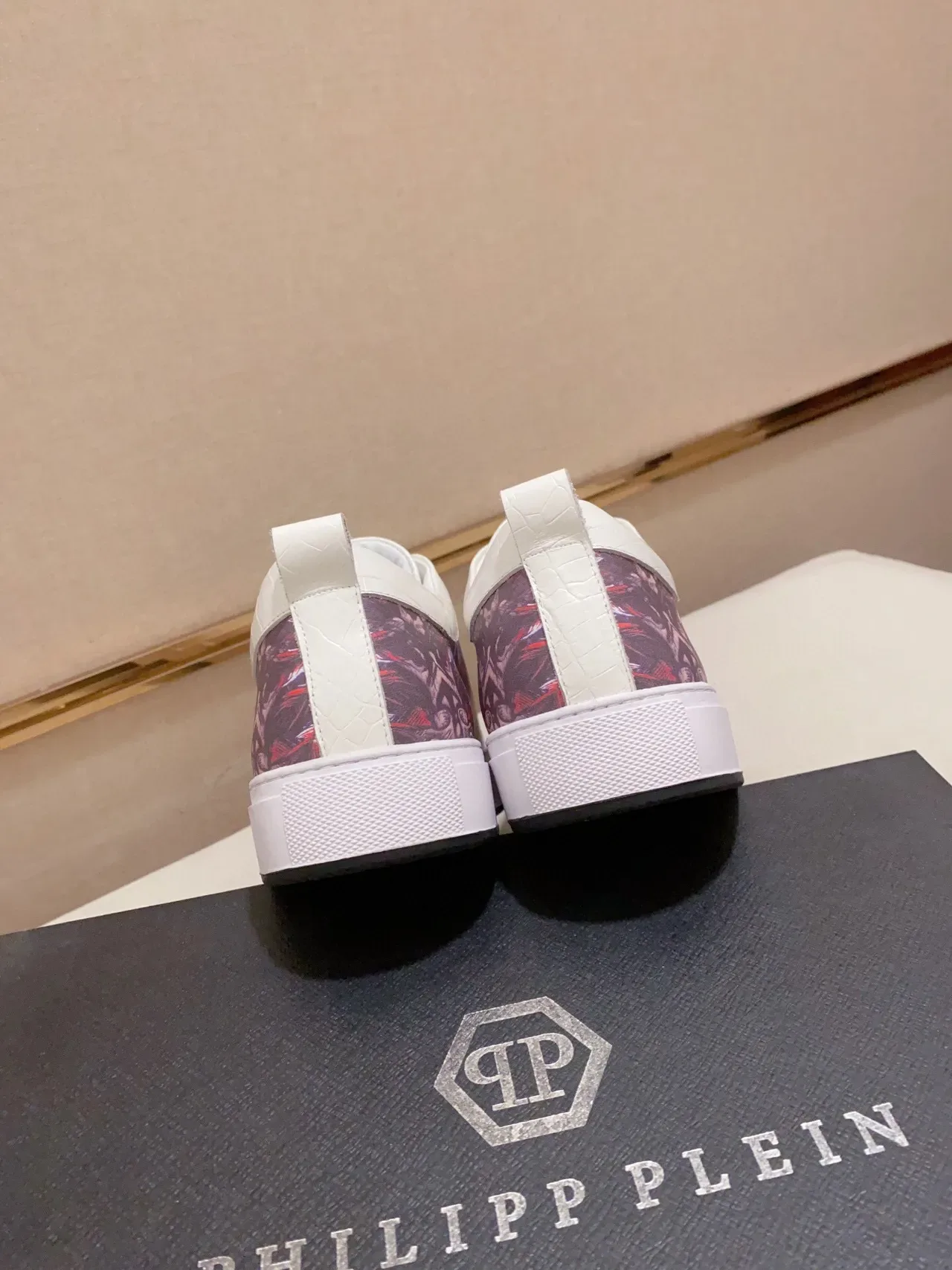 Philipp Plein Graphic Side Panel White Lifestyle Sneakers 9