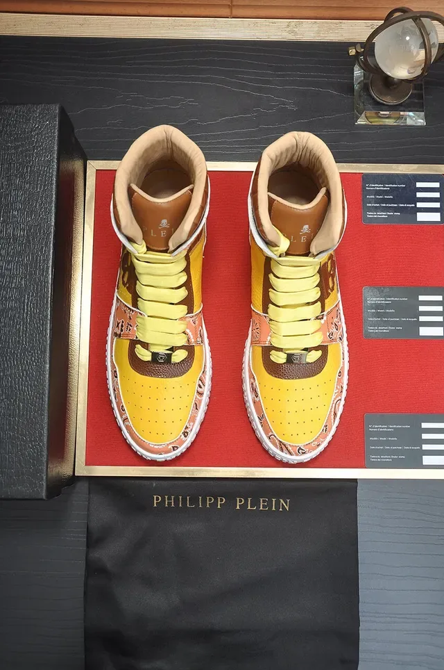 Philipp Plein High-Top Bandana-Print Skull Motif Sneakers 3